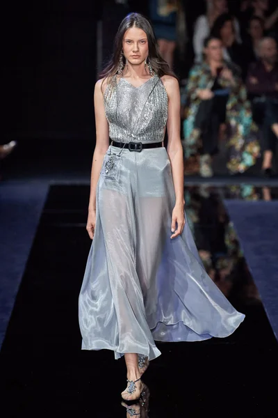 Look 61